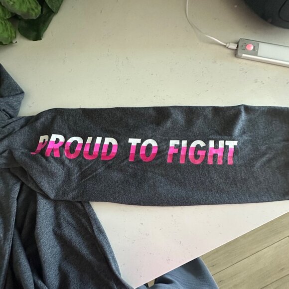 Susan G. Komen Long-Sleeve Shirt Womens XL Gray & Pink "Proud To Fight" Recycled - Picture 4 of 5